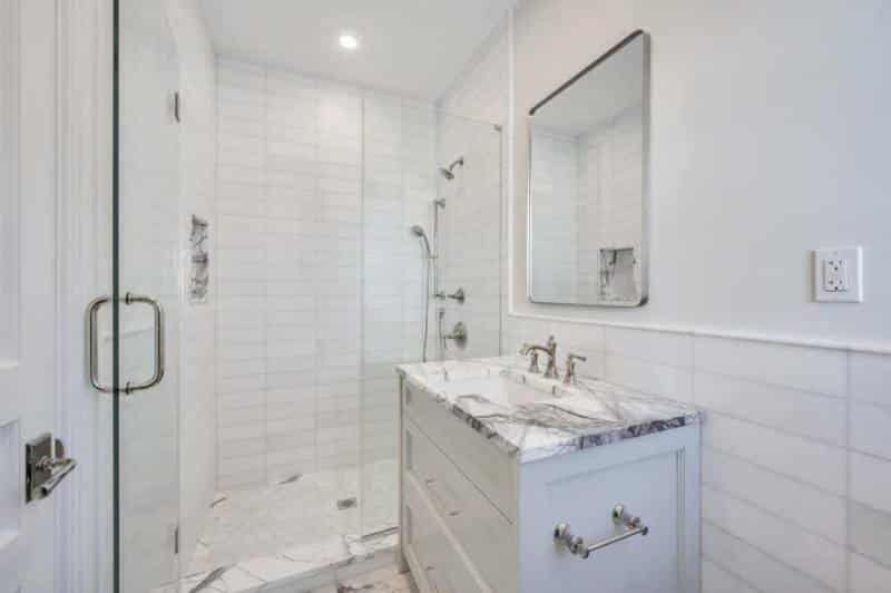 251100064Print-39