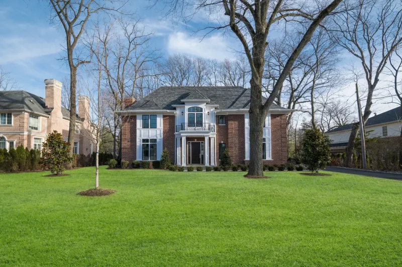 compressed_0-House-Front-0763-