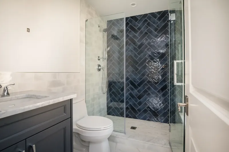 compressed_Bedroom-4-Ensuite-0395